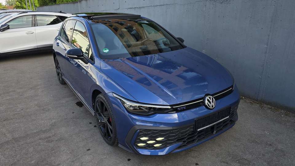 Volkswagen Golf - Imagem 2