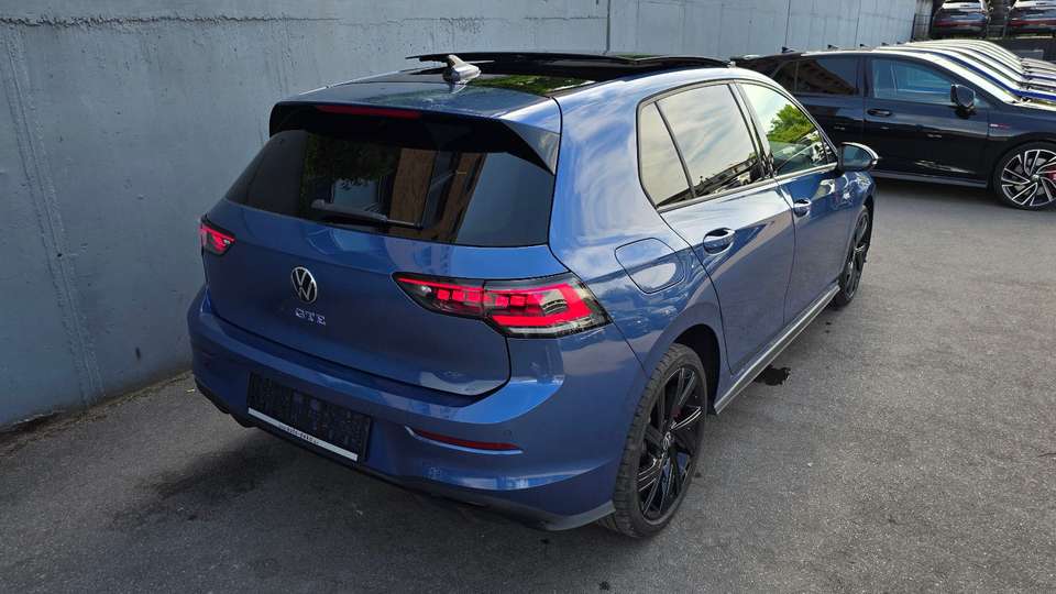 Volkswagen Golf - Imagem 3