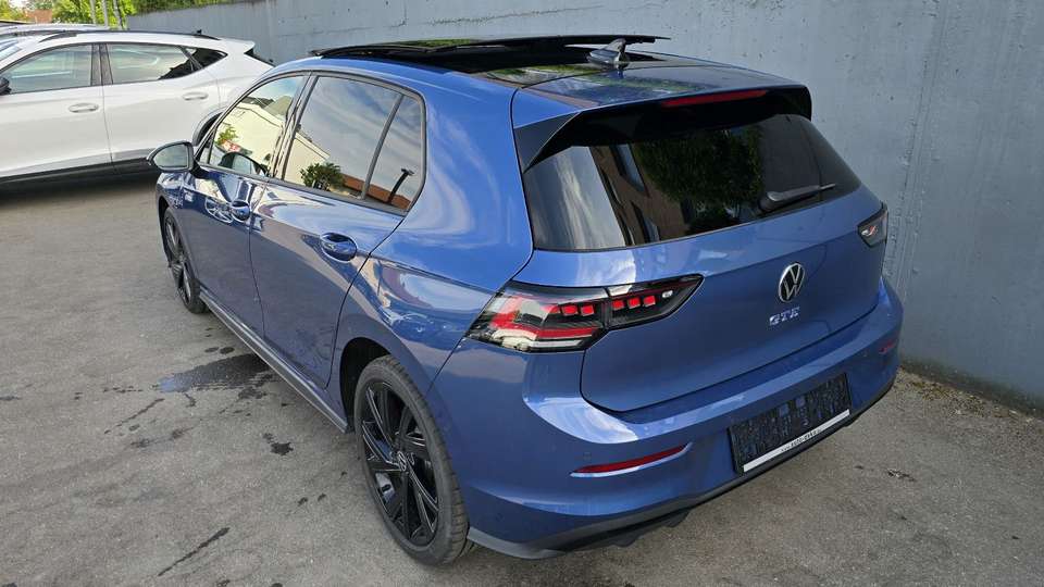 Volkswagen Golf - Imagem 4