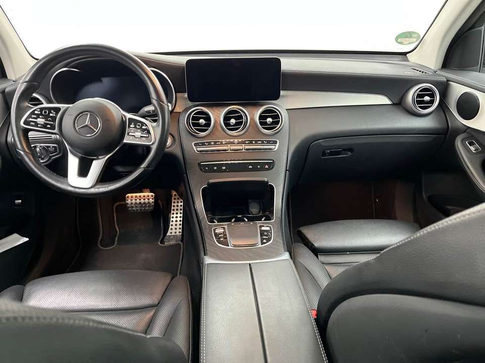 Mercedes-Benz GLC 300 - Imagem 6