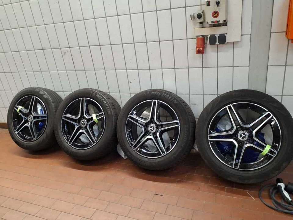 Mercedes-Benz GLC 300 - Imagem 14