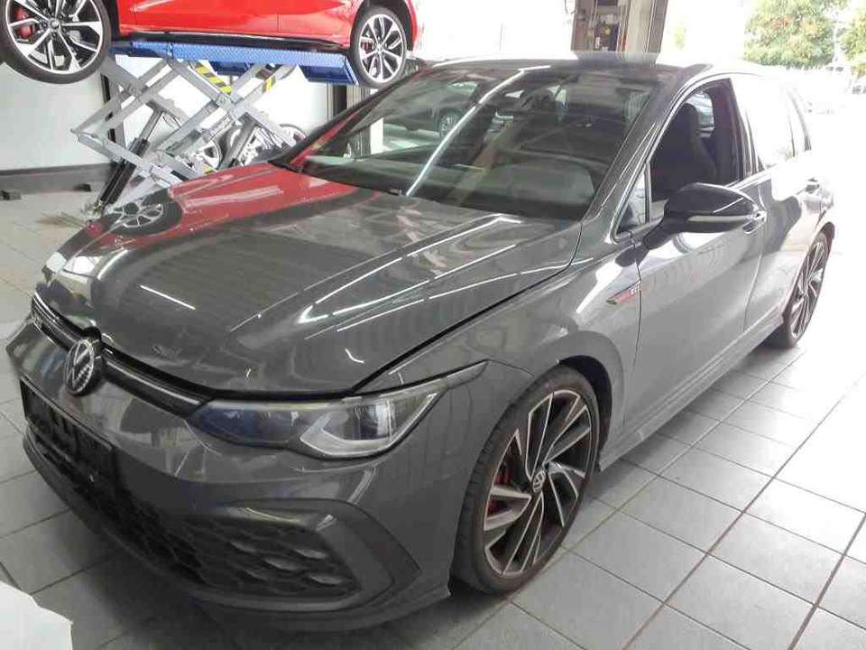 Volkswagen Golf GTI - Imagem 2