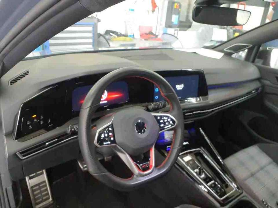 Volkswagen Golf GTI - Imagem 7