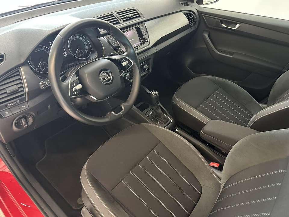 Skoda Fabia - Imagem 12