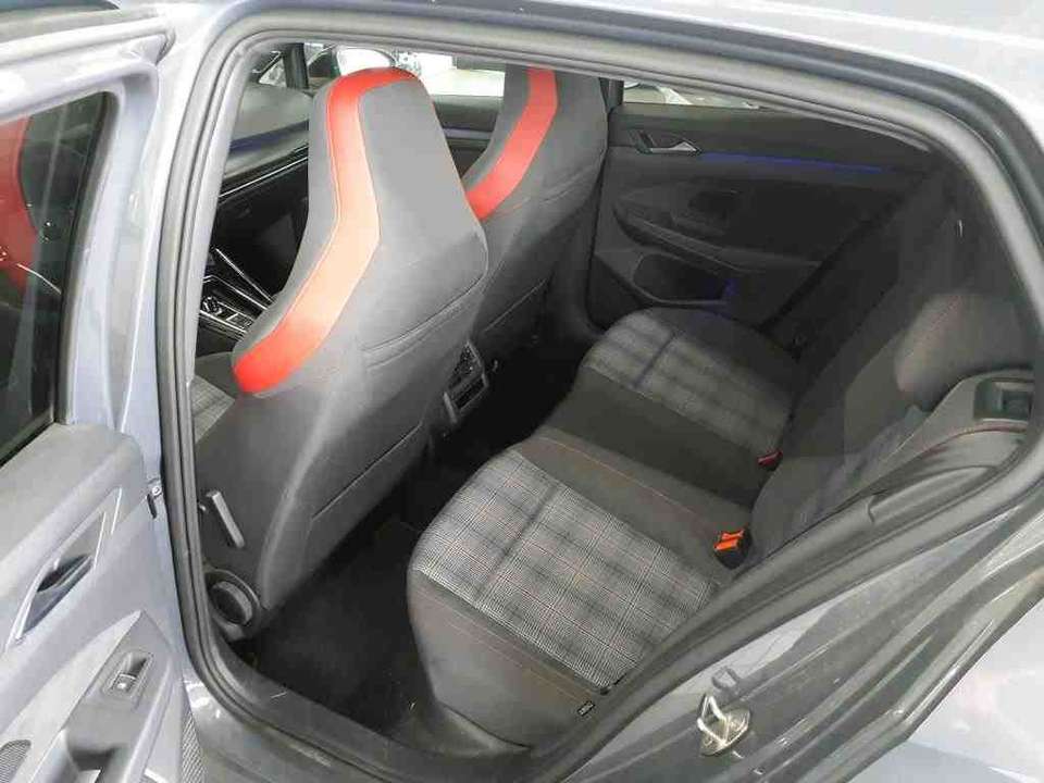 Volkswagen Golf GTI - Imagem 9