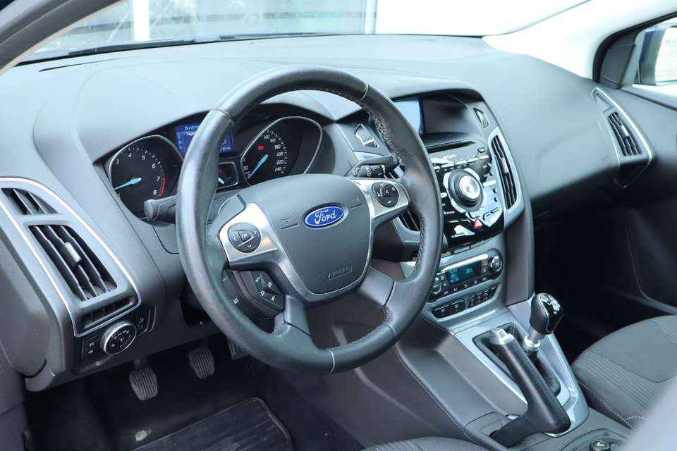 Ford Focus - Imagem 12