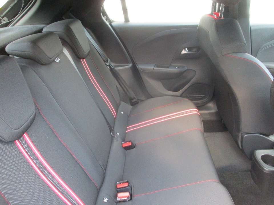 Opel Corsa - Imagem 13