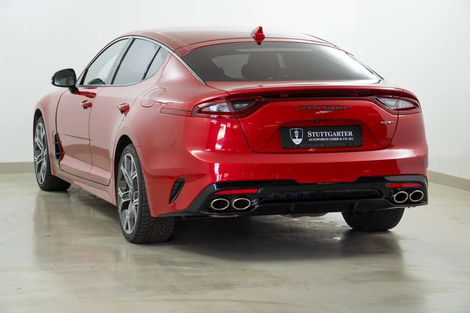 Kia Stinger - Imagem 4