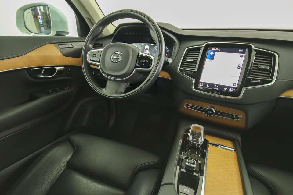 Volvo XC90 - Imagem 9