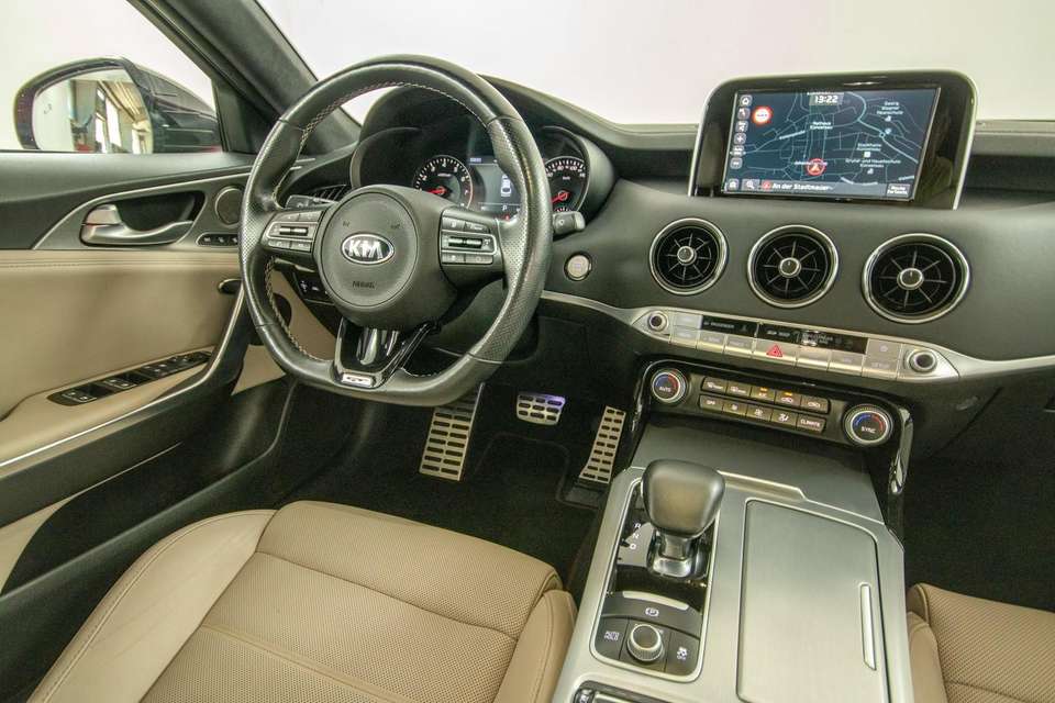 Kia Stinger - Imagem 9