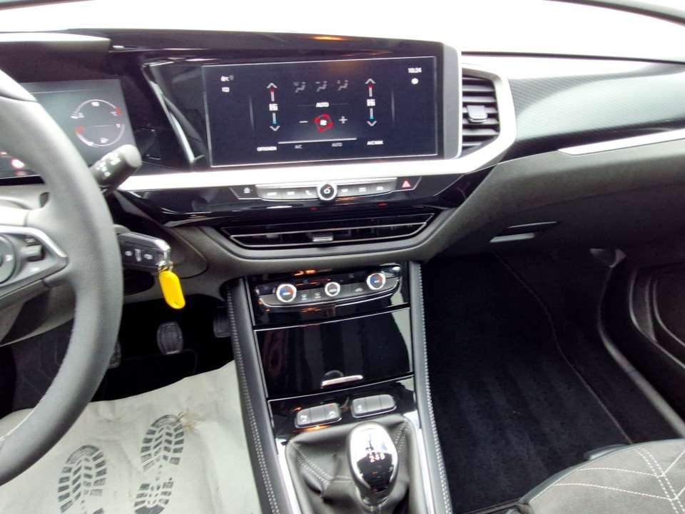Opel Grandland - Imagem 11