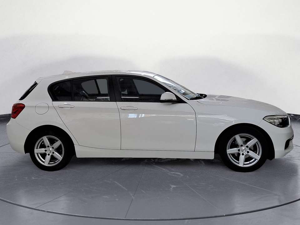 BMW 118 - Imagem 6