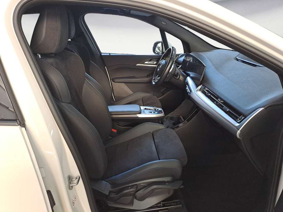 BMW 220 - Imagem 9