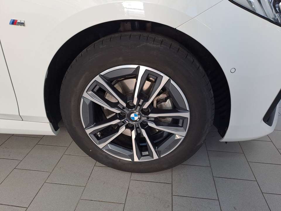 BMW 220 - Imagem 12