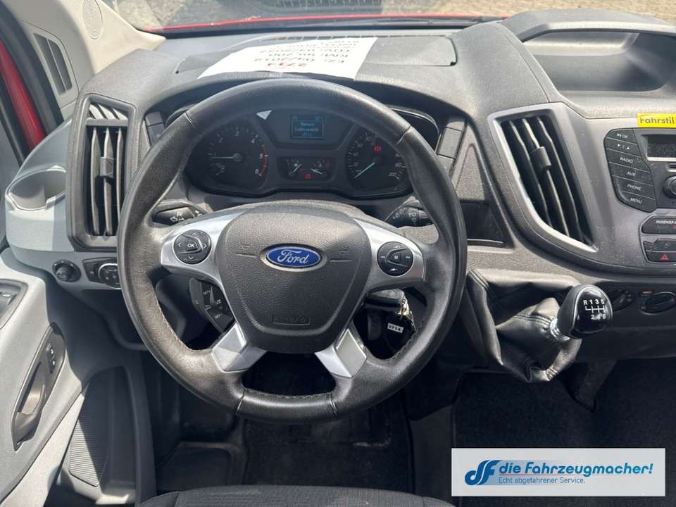Ford Transit - Imagem 11