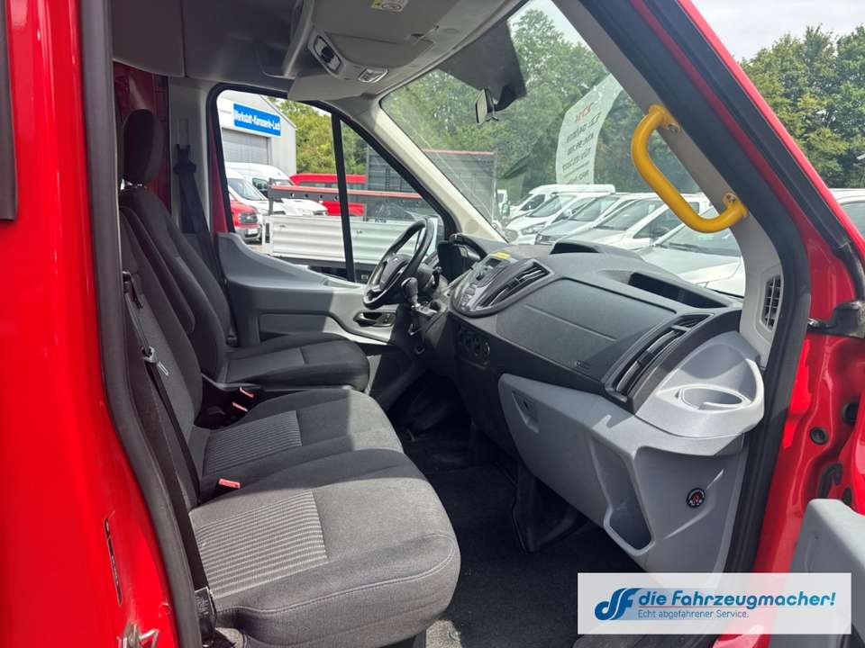 Ford Transit - Imagem 12