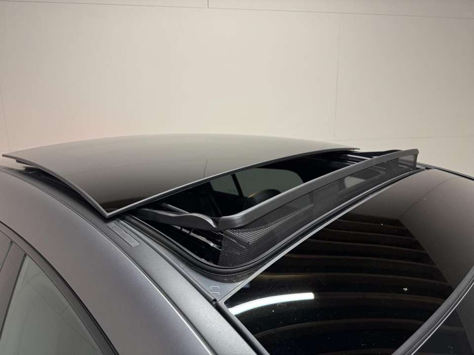Mercedes-Benz CLA 200 - Imagem 13