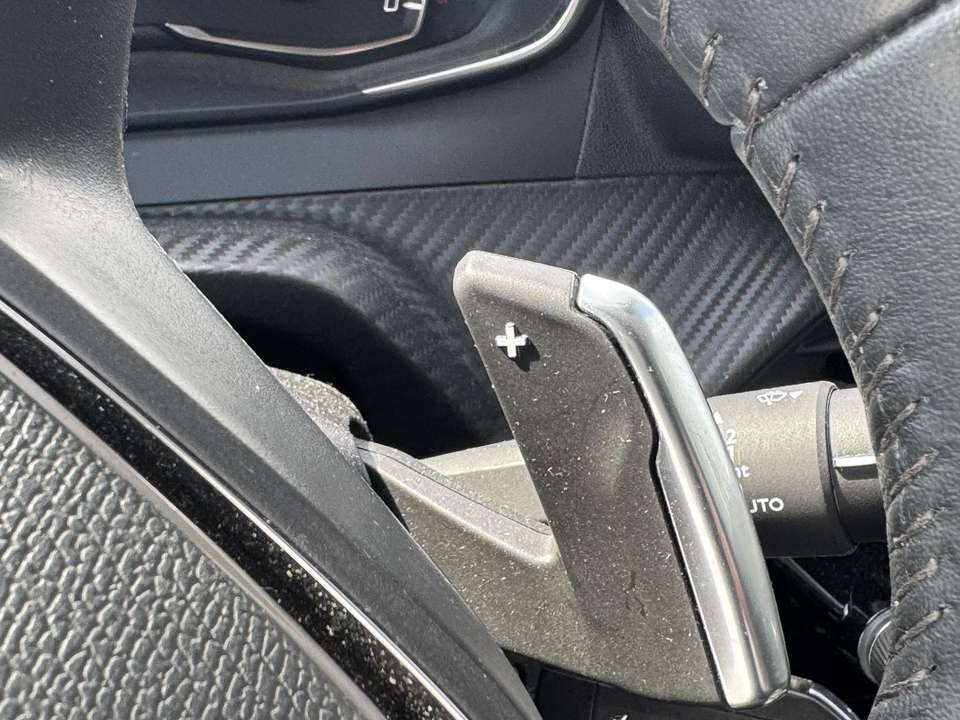 Peugeot 208 - Imagem 15