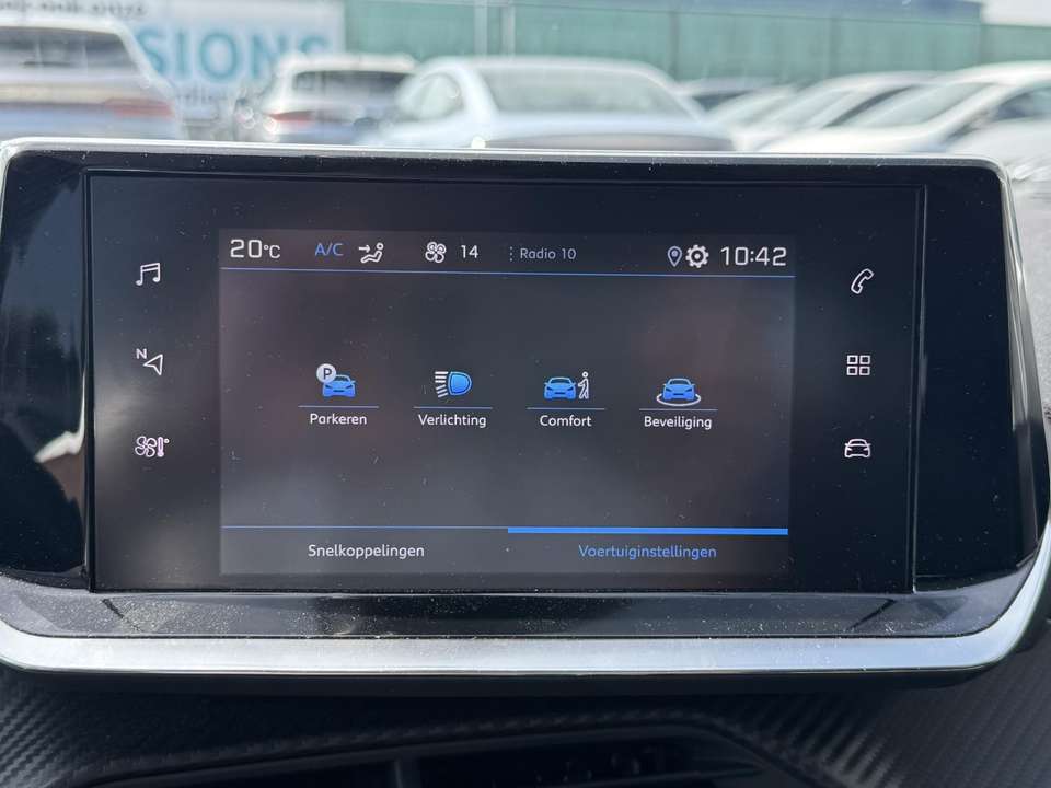 Peugeot 208 - Imagem 17