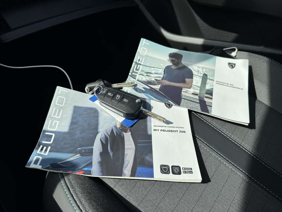 Peugeot 208 - Imagem 18
