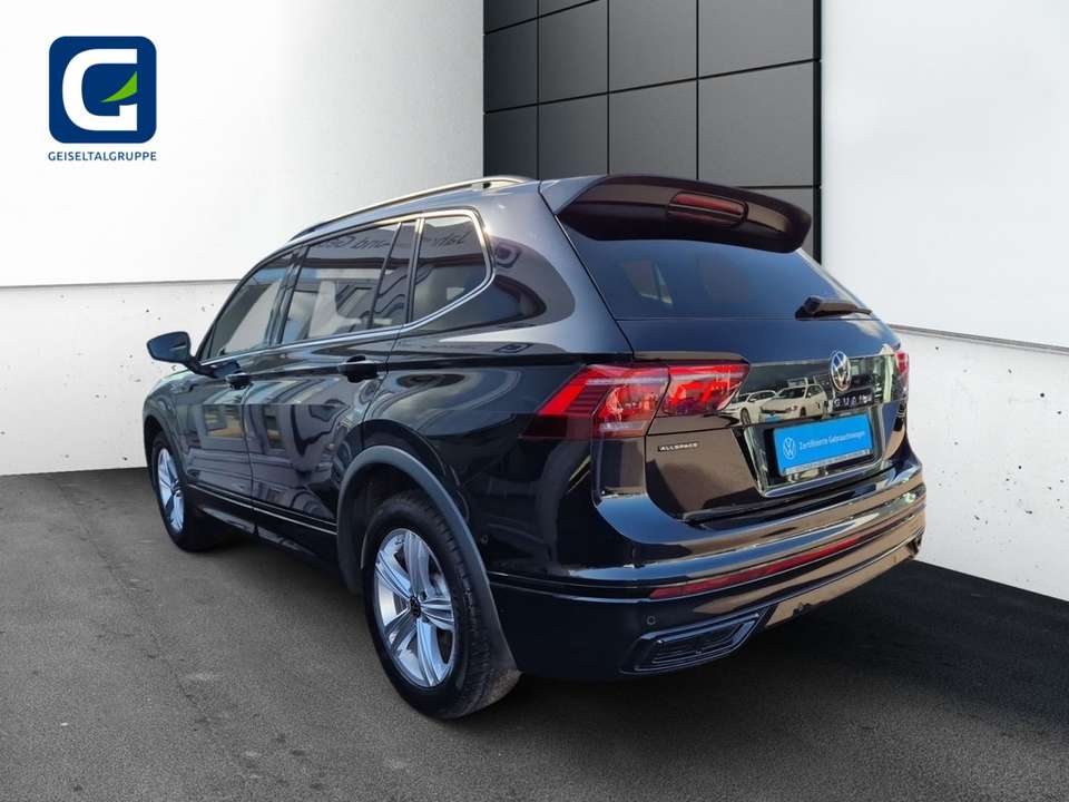 Volkswagen Tiguan Allspace - Imagem 3