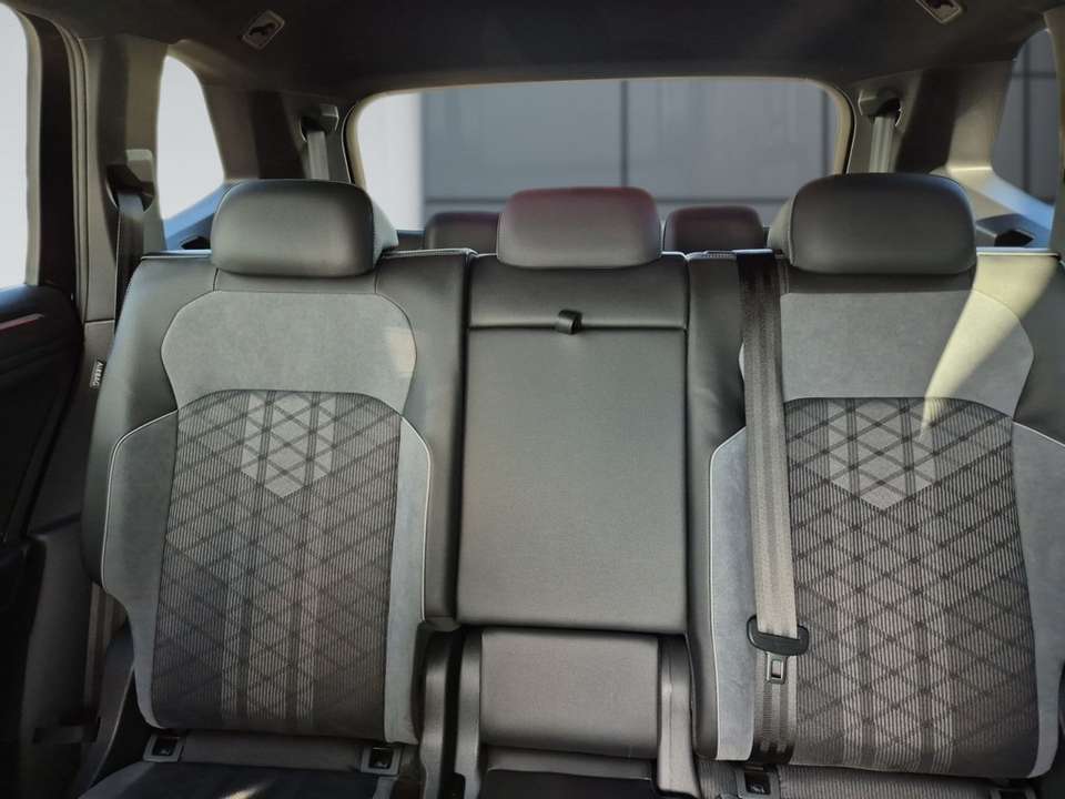 Volkswagen Tiguan Allspace - Imagem 10