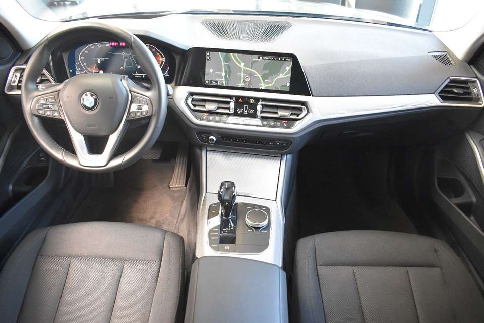 BMW 320 - Imagem 3