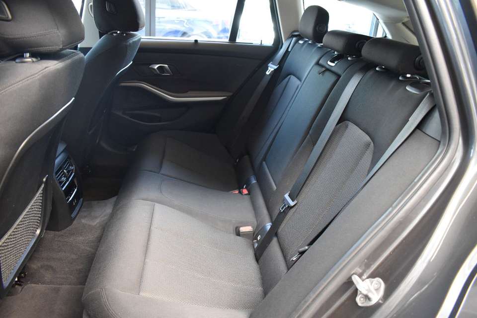 BMW 320 - Imagem 9