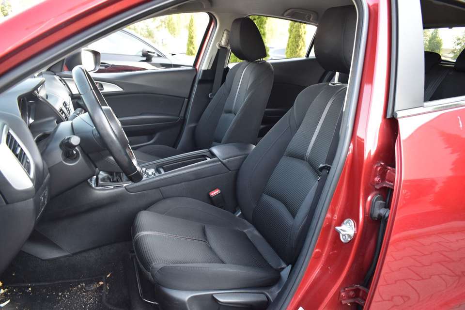Mazda 3 - Imagem 8