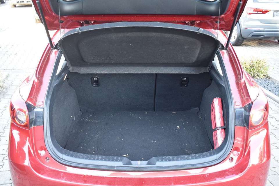 Mazda 3 - Imagem 12