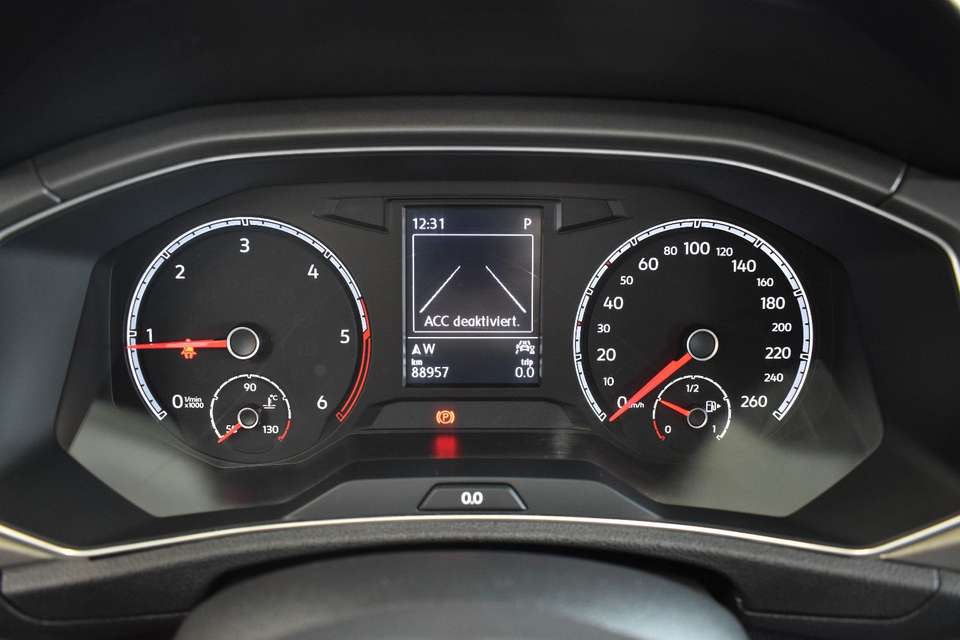 Volkswagen T-Roc - Imagem 15
