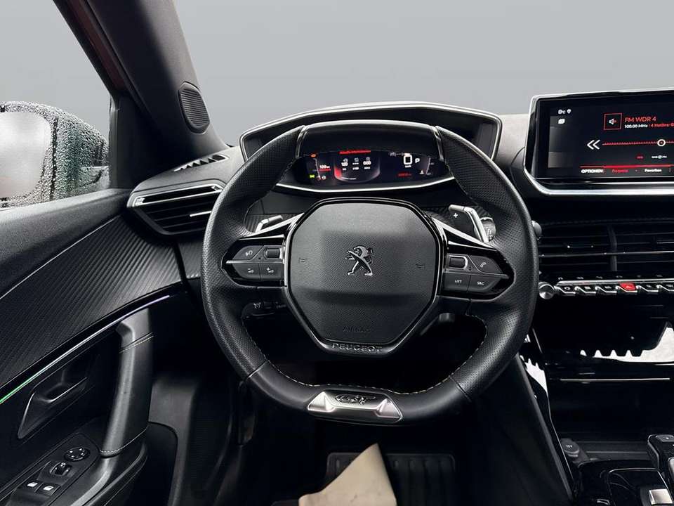 Peugeot 2008 - Imagem 14