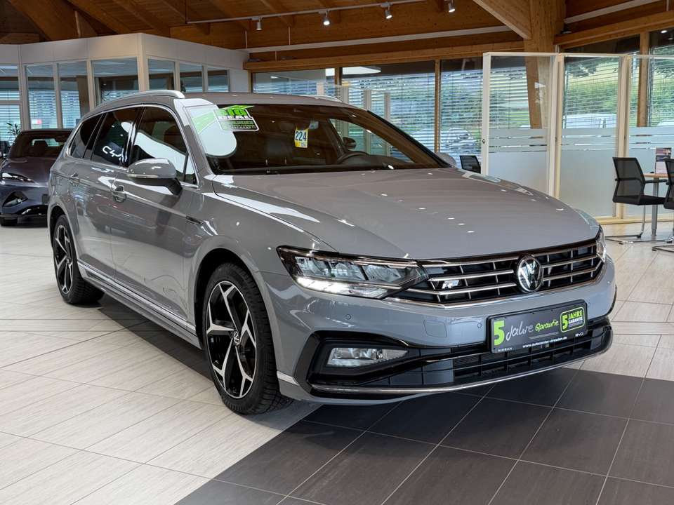 Volkswagen Passat Variant - Imagem 7