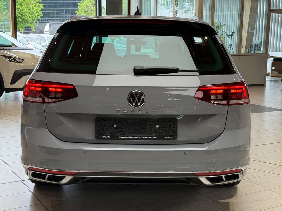 Volkswagen Passat Variant - Imagem 9