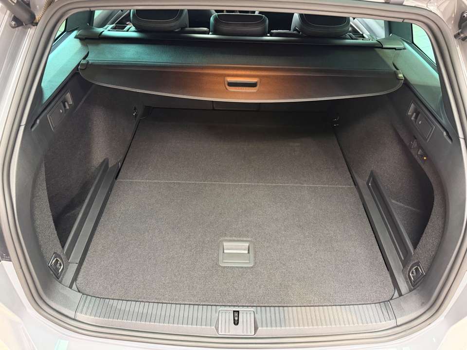 Volkswagen Passat Variant - Imagem 10