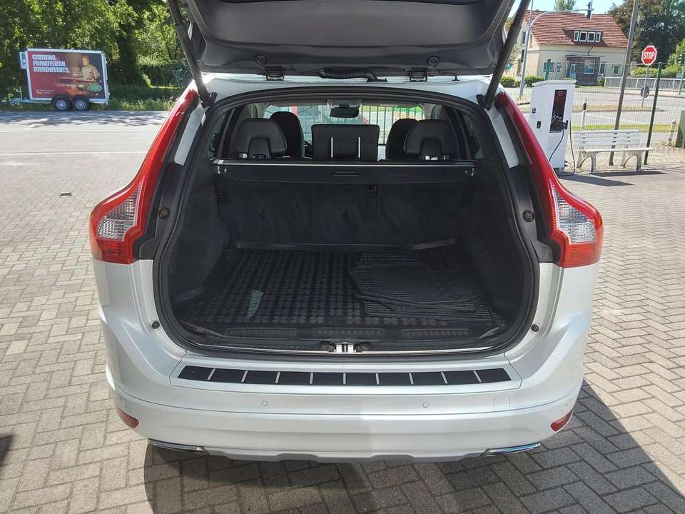 Volvo XC60 - Imagem 7