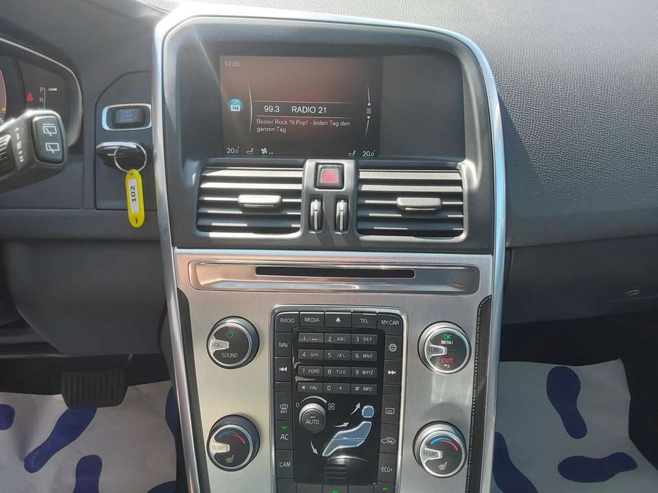 Volvo XC60 - Imagem 11