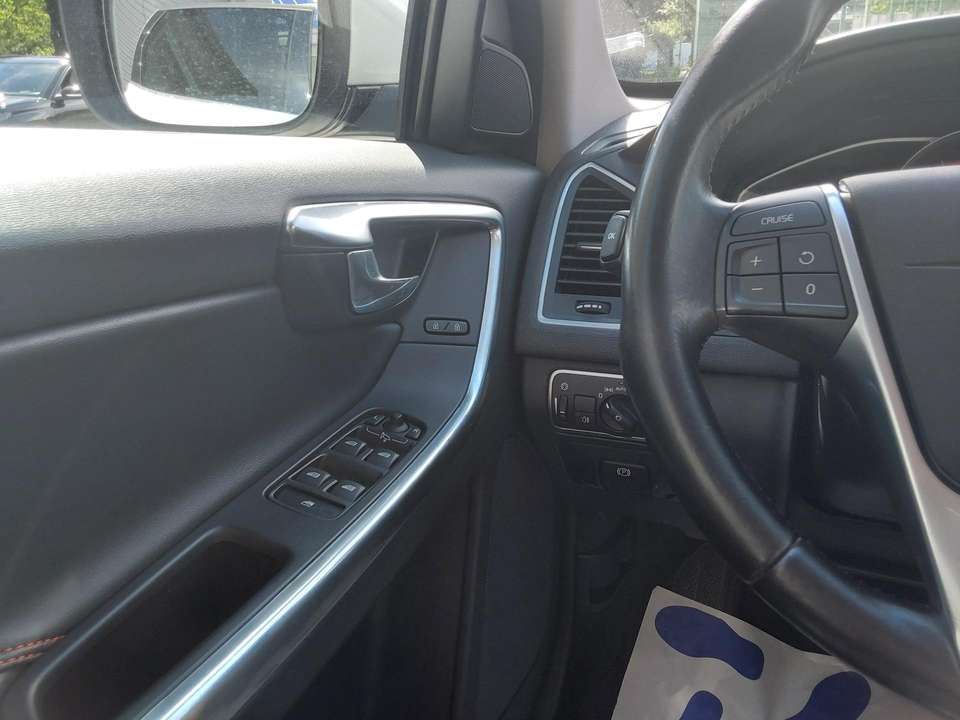 Volvo XC60 - Imagem 14