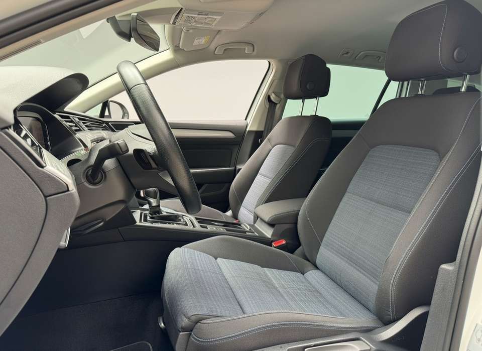 Volkswagen Passat Variant - Imagem 15