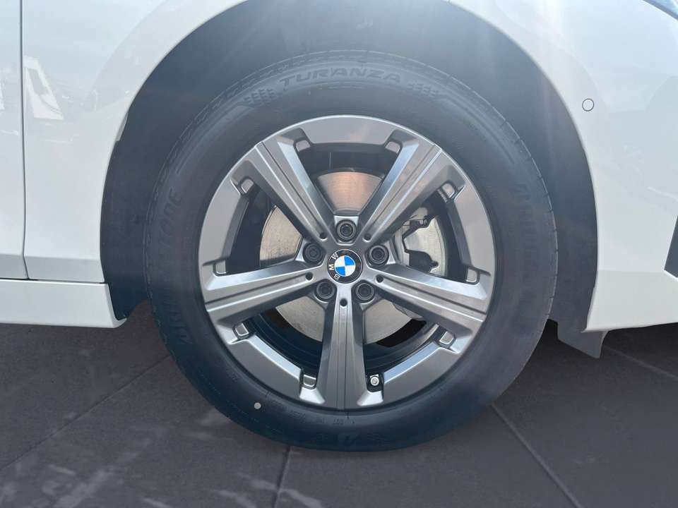 Car picture 6