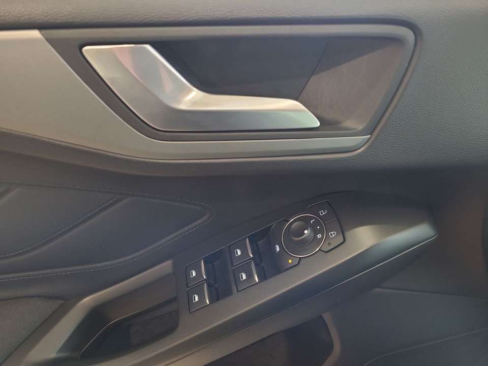 Ford Focus - Imagem 7