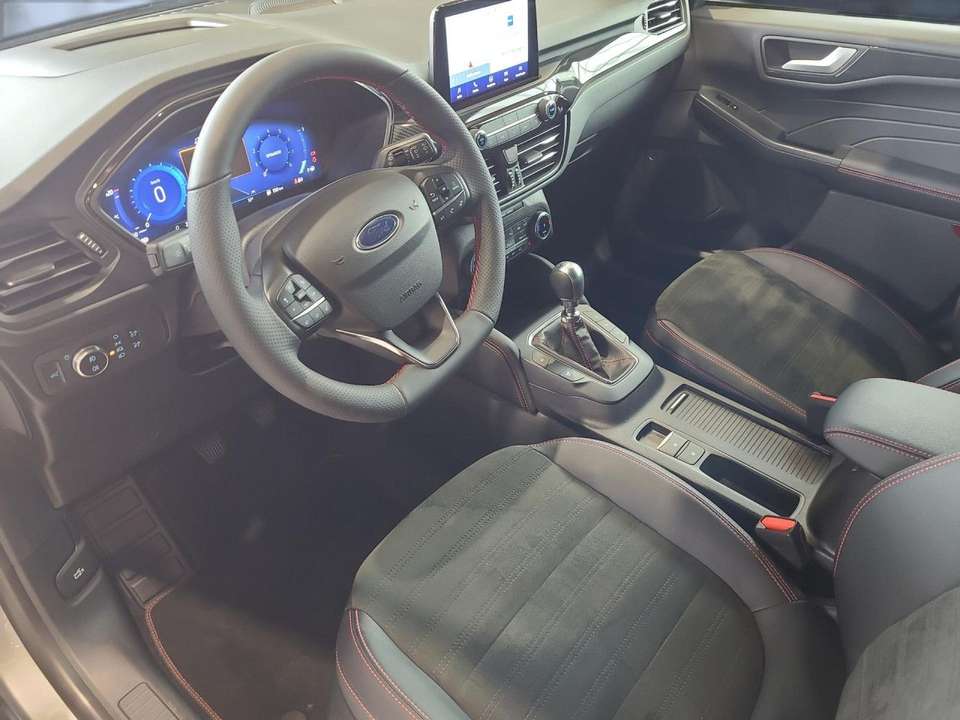 Ford Kuga - Imagem 9