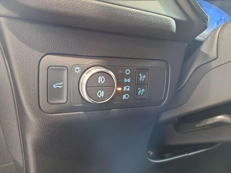 Ford Kuga - Imagem 12