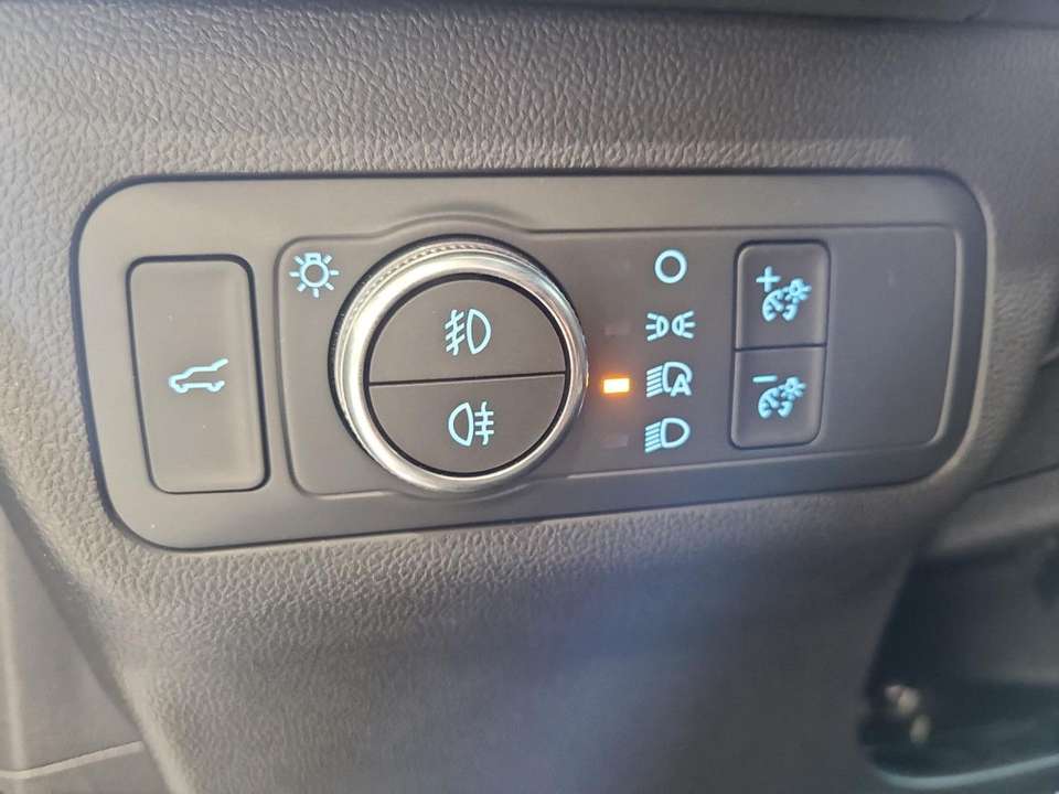 Ford Kuga - Imagem 12