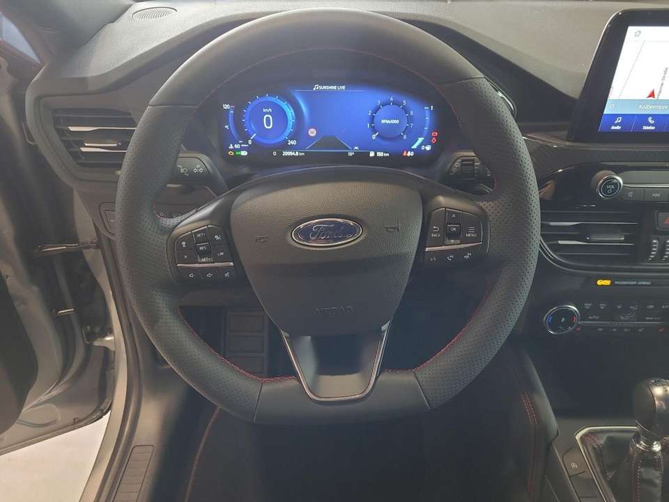 Ford Kuga - Imagem 14