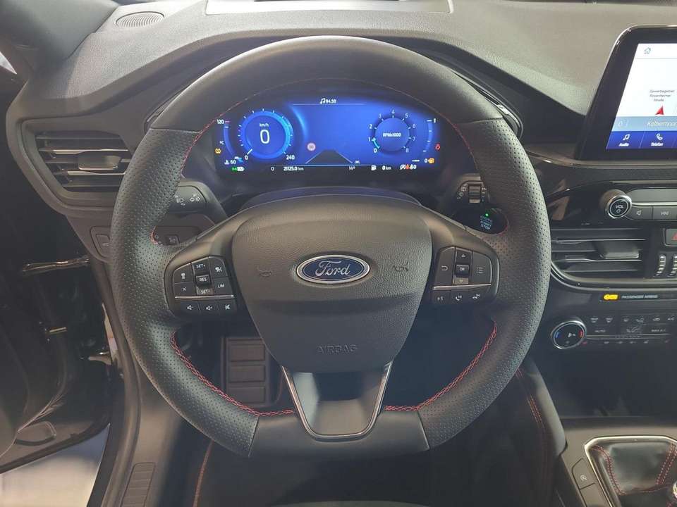 Ford Kuga - Imagem 14