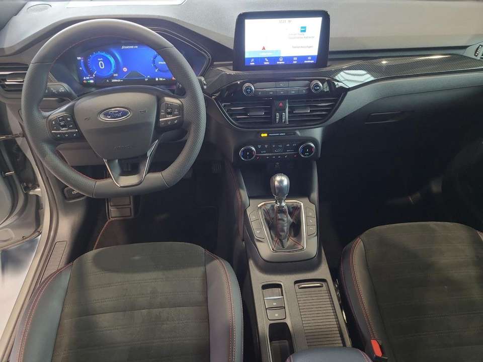 Ford Kuga - Imagem 15