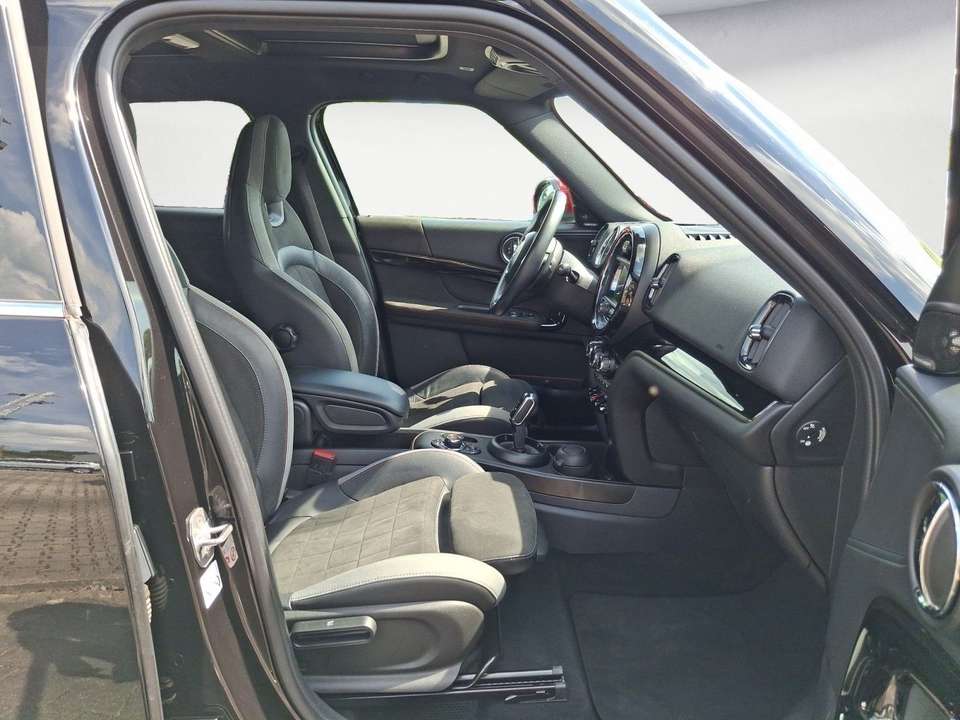 MINI John Cooper Works Countryman - Imagem 9