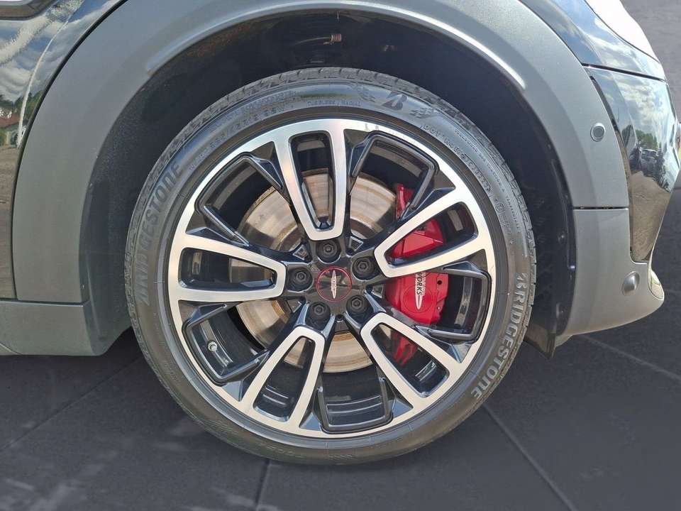 MINI John Cooper Works Countryman - Imagem 12