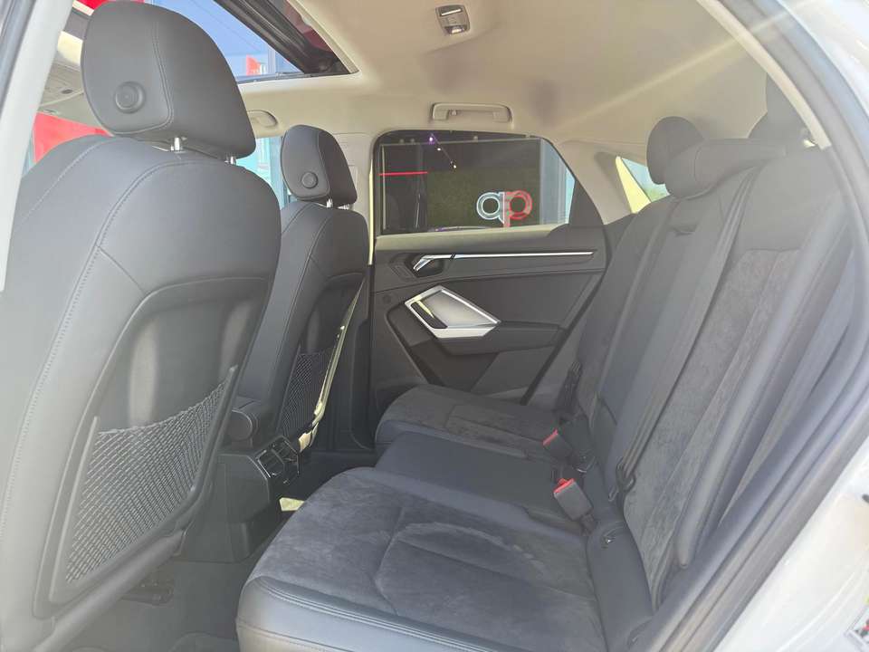 Audi Q3 - Imagem 14
